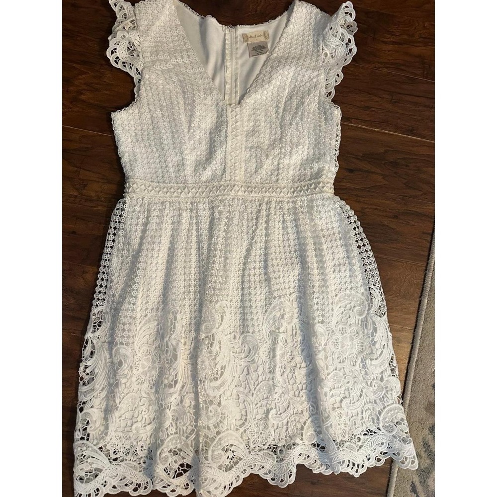 White eyelet lace dress Altar'd state
